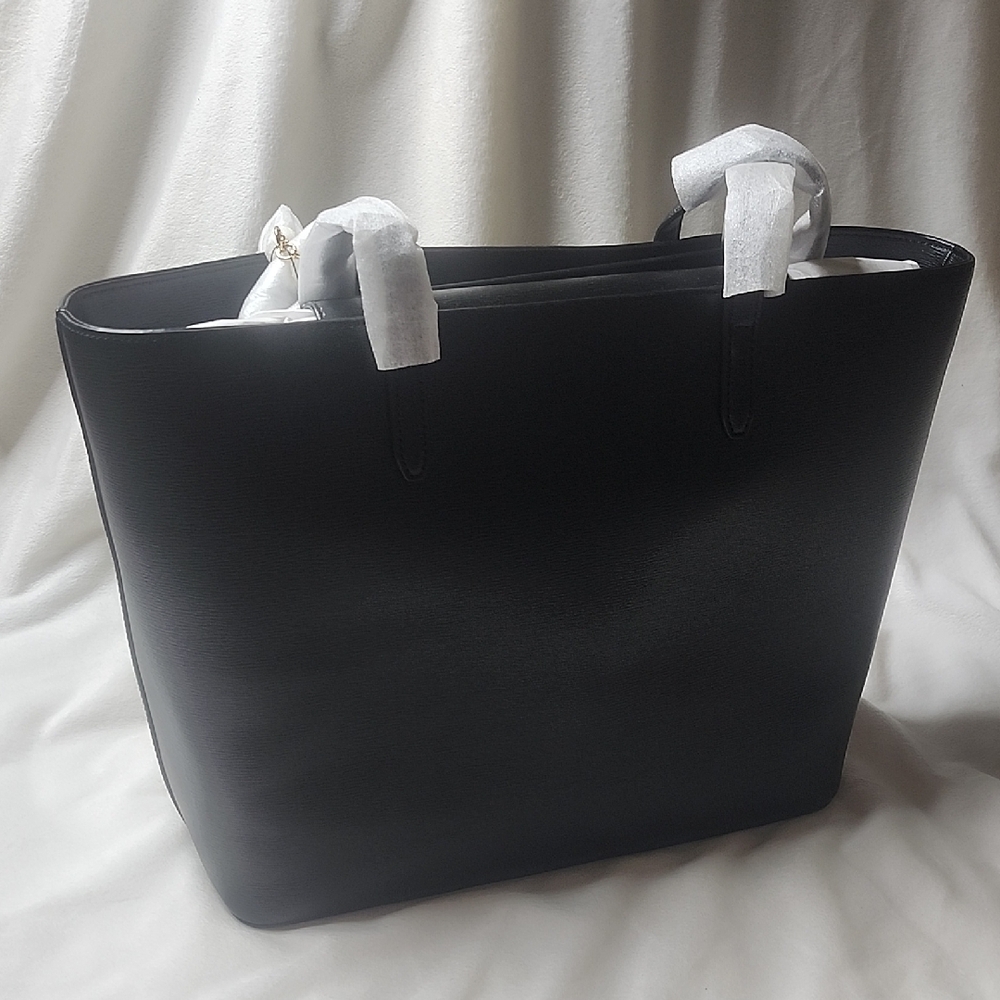 DKNY Classic Black Tote Bag - Picture 3 of 9